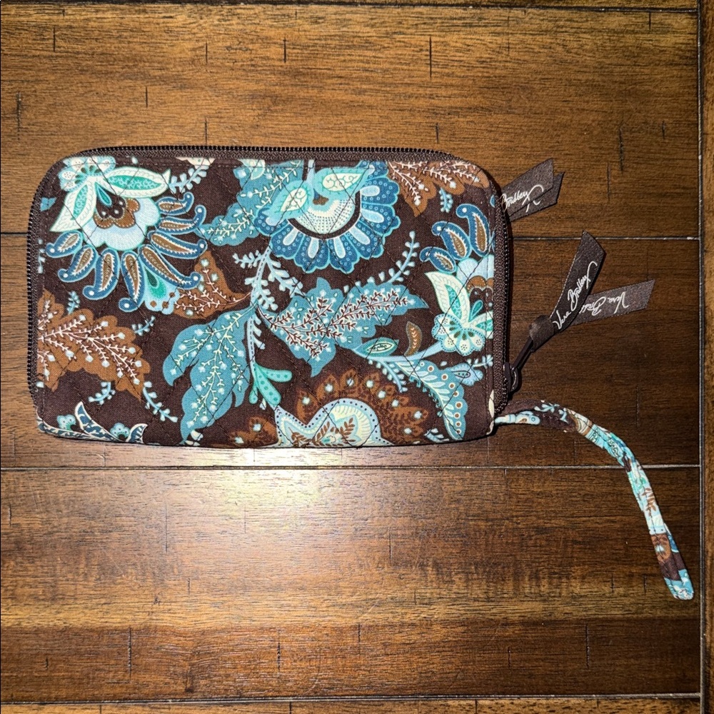 Vera Bradley Wristlet Zip Around Wallet Java Blue Pattern